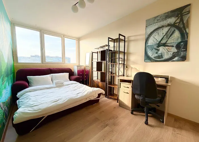 Zaporoska Skyline View By Bookinghost 公寓