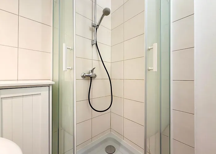 公寓 Zaporoska Skyline View By Bookinghost